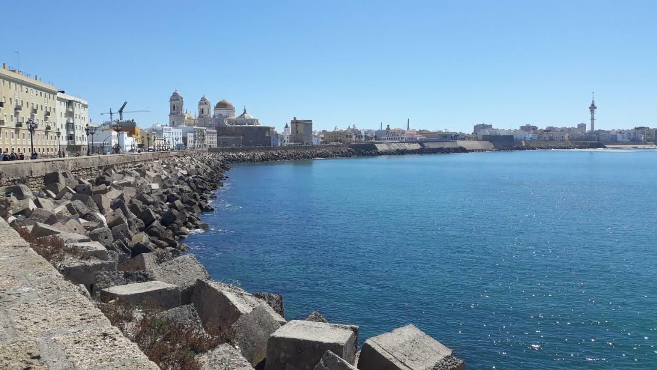 El Rincon Del Tio De La Tiza Apartman Cádiz Kültér fotó
