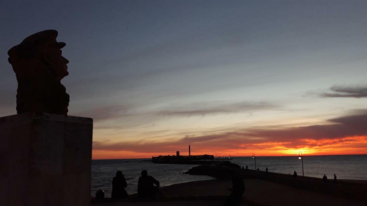 El Rincon Del Tio De La Tiza Apartman Cádiz Kültér fotó